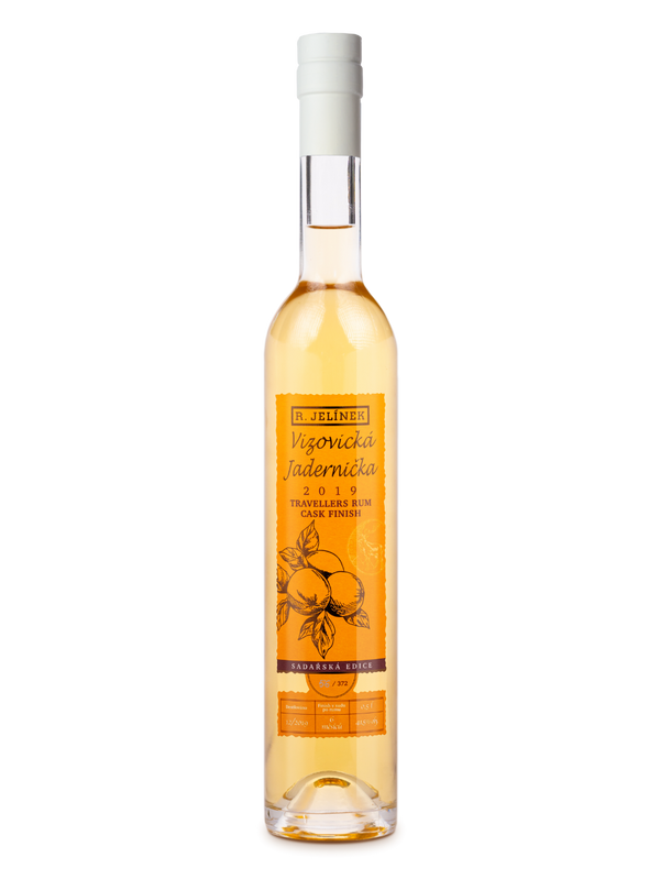 R. JELÍNEK Vizovická jadernička 2015 42% 0,7l (HOLÁ LÁHEV)