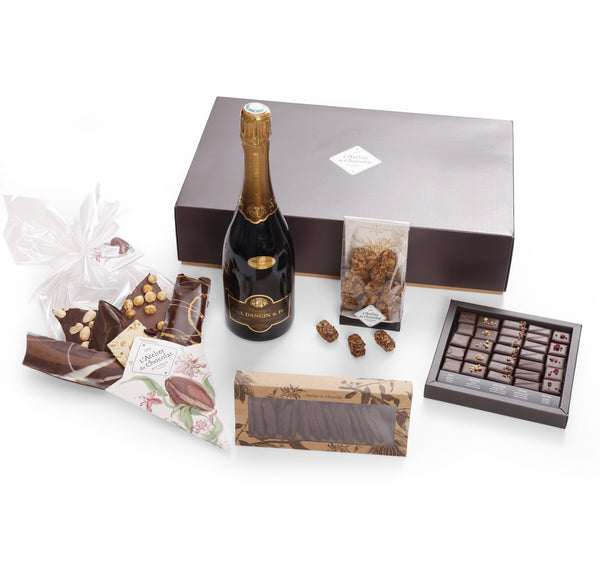 SPARKLING CHOCOLATE CHAMPAGNE GIFT BOX
