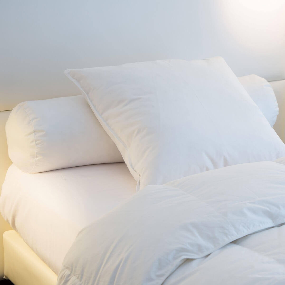 Duvet-Feather Bolster
