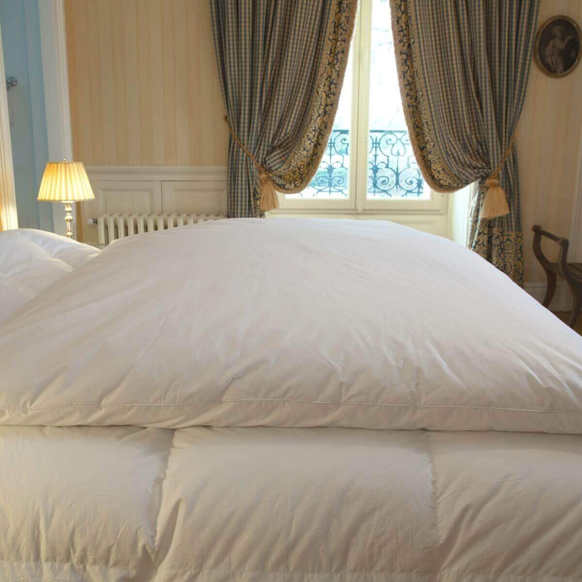 White Inflatable Duvet