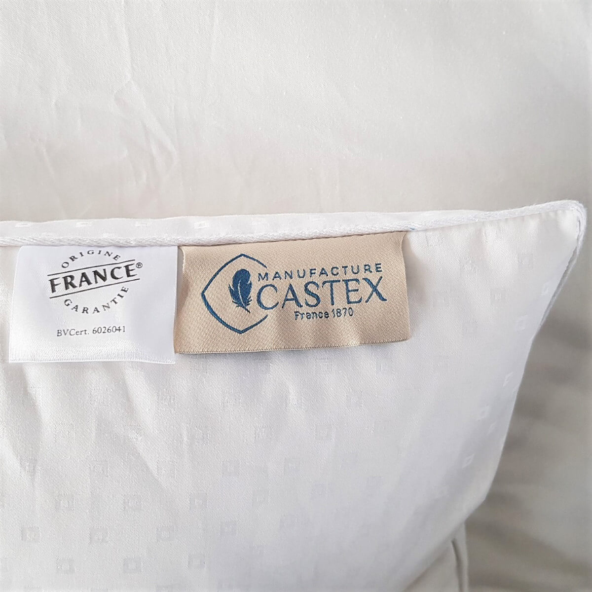 White Jacquard Duvet