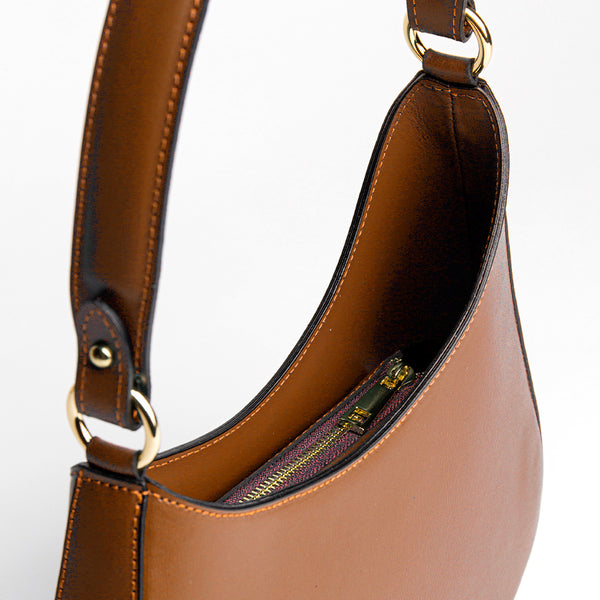 EDI – elegant leather hobo bag