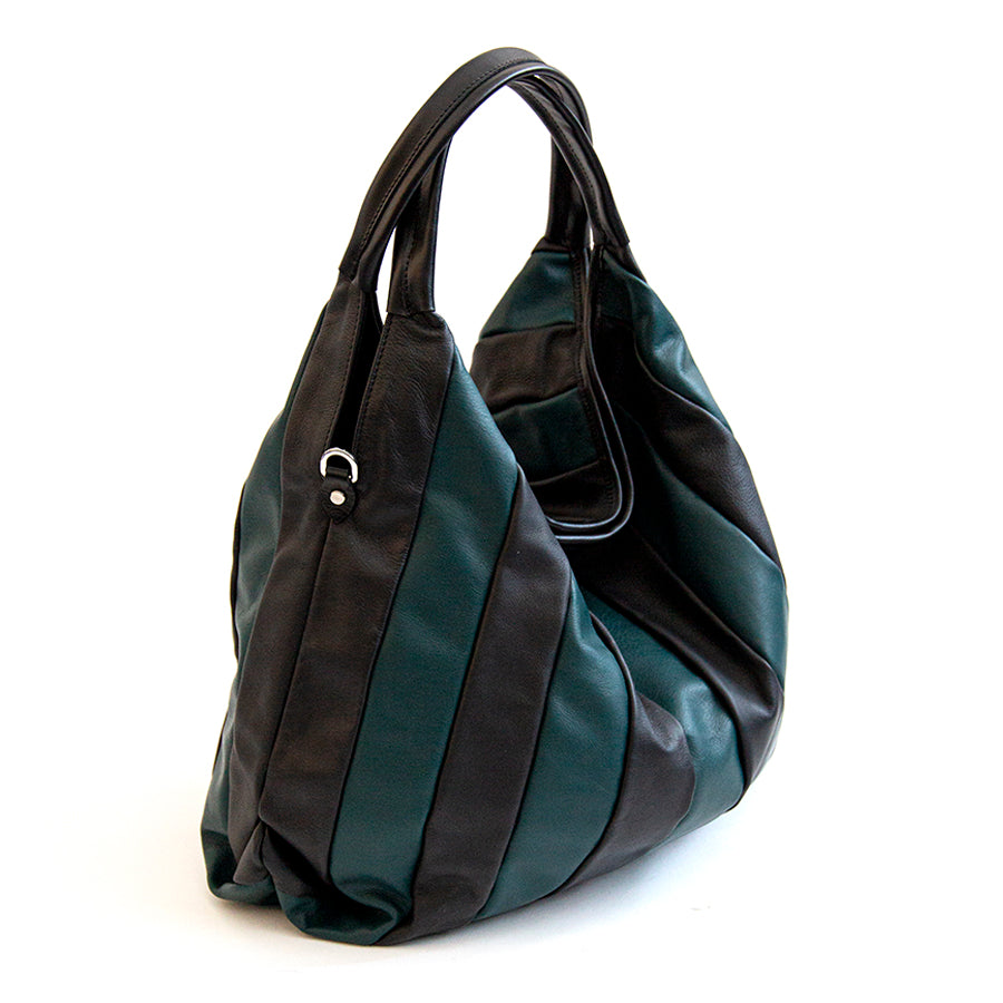 TESSA - Maxi bag in quilted nappa leather in petrol blue