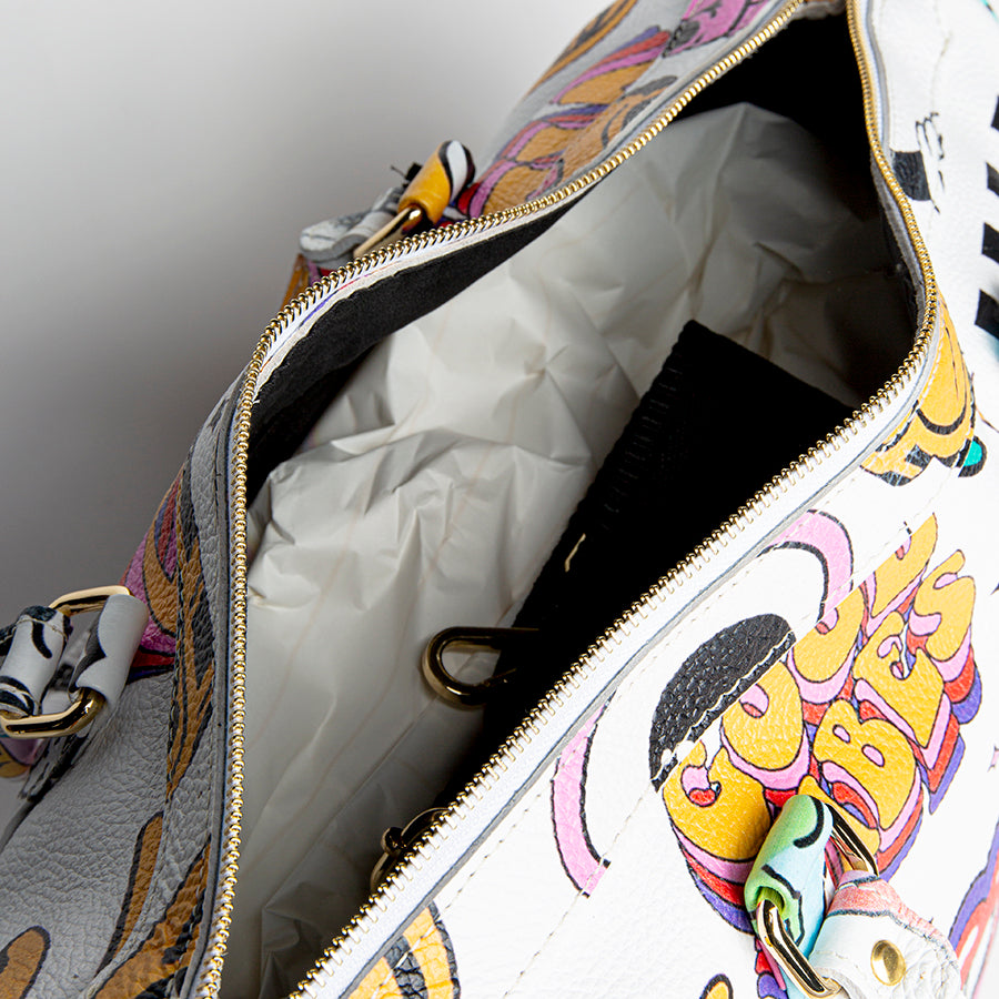 DOODLE TRAVEL - Screen-printed leather duffel bag