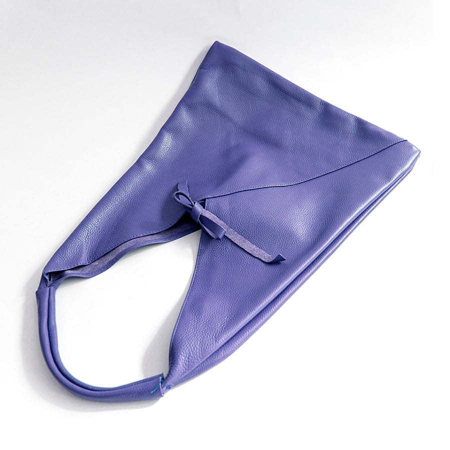 LINA AM - Maxi leather bag in wisteria