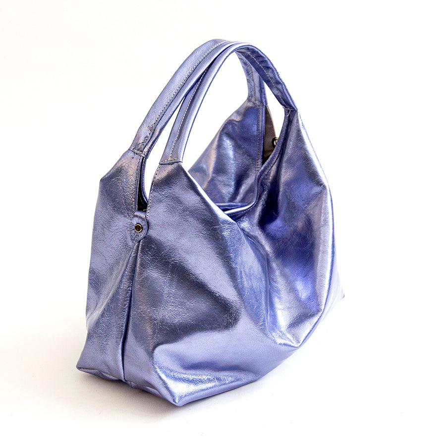 ELSA M - Laminated Leather Bag in Wisteria