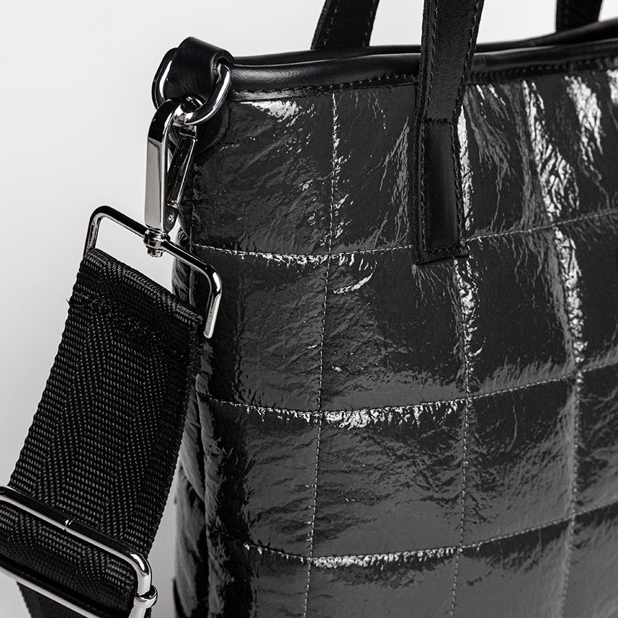 NAPLAK - Borsa in pelle nappa e eco-lacca nera