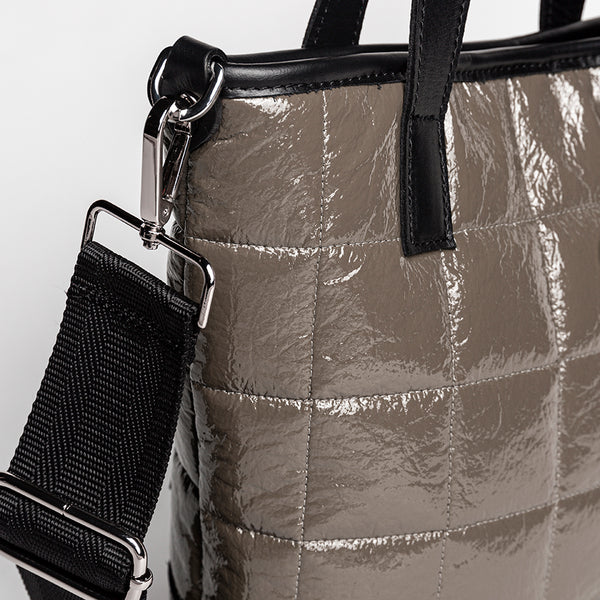 NAPLAK - Nappa leather and taupe eco-lacquer tote