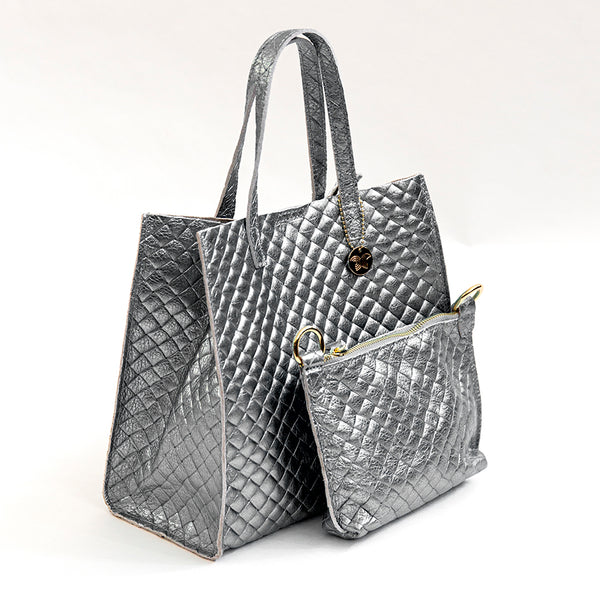 BALI - Borsa in pelle laminata con stampa intrecciata argento