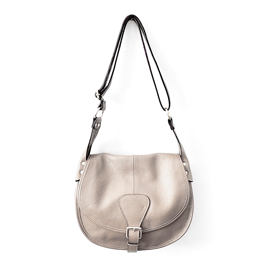 SADDLE - shoulder bag in latte dollar leather