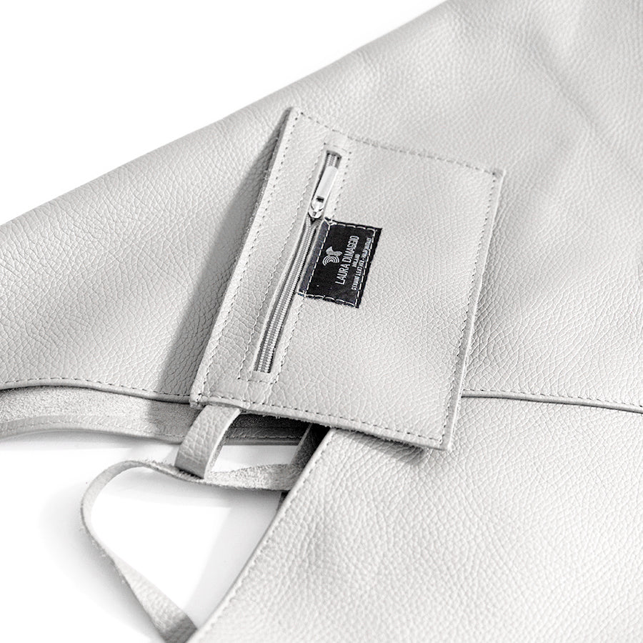 LINA AM - Maxi leather bag in white