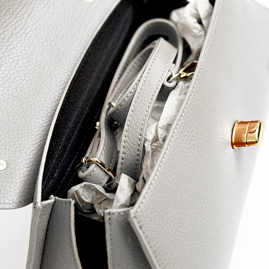 SUSAN - Borsa a bauletto in pelle latte
