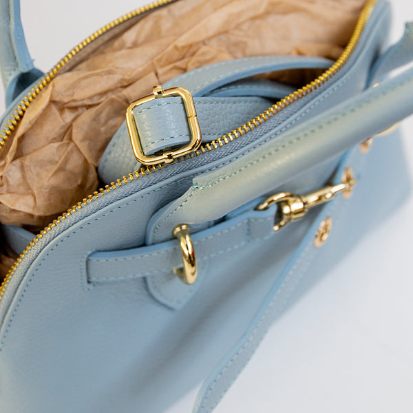 NORA SMALL - Bauletto in pelle con fibbia azzurro