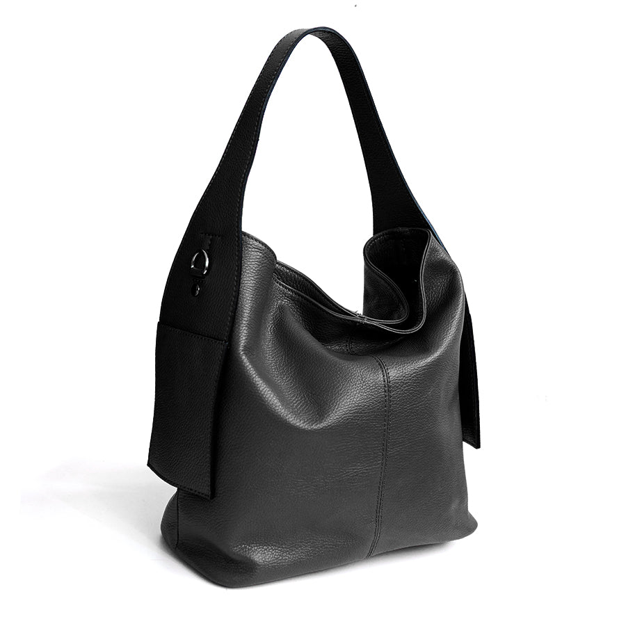 OTTA - Black Leather Bag with Pockets