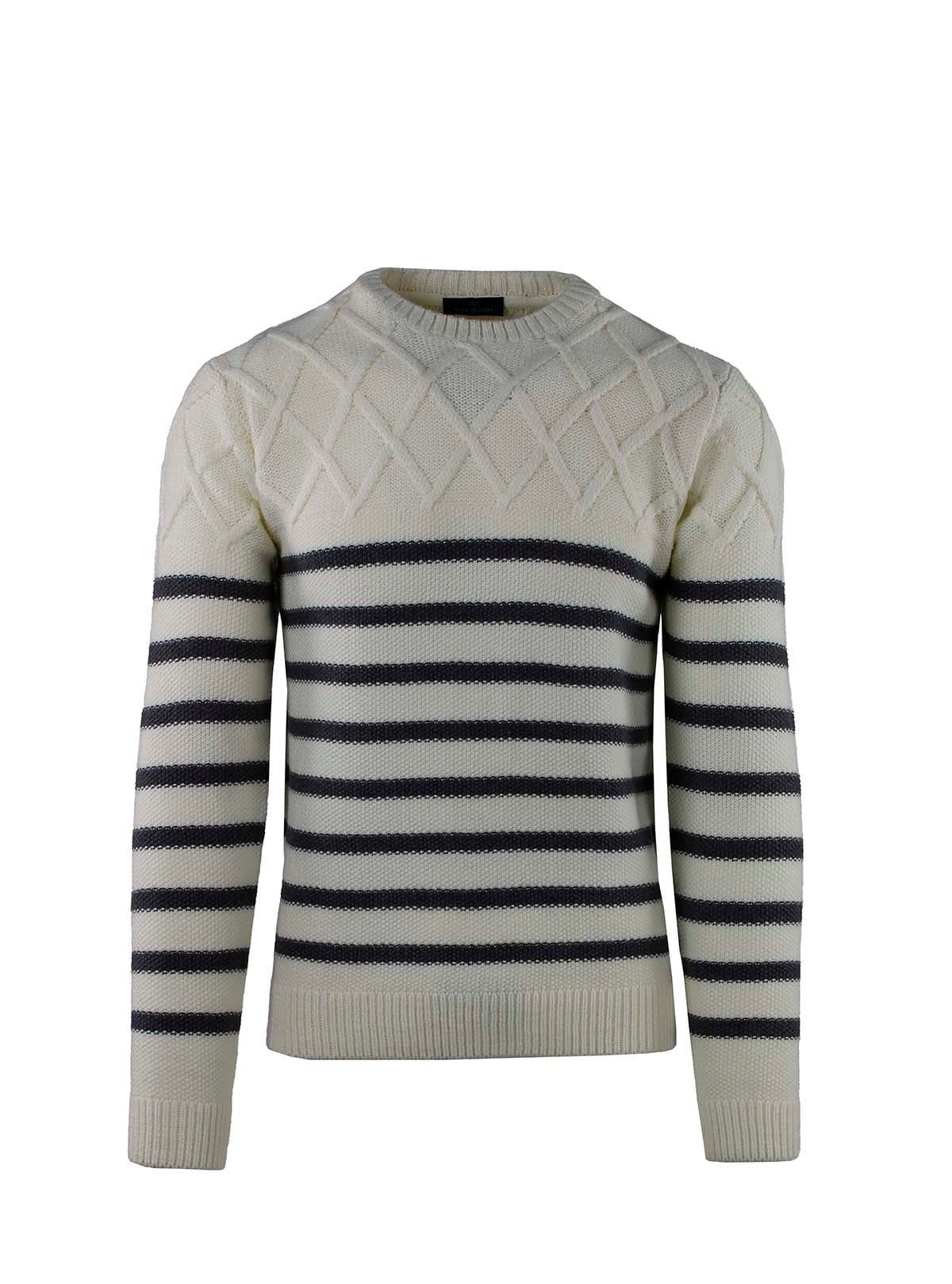 DIAMOND PATTERN AND RIBBED RICE NECKLACE