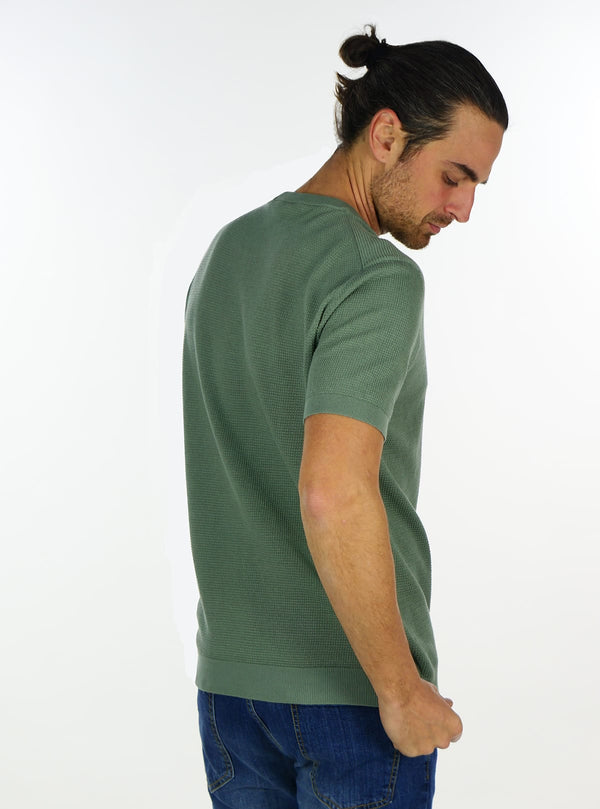 SHORT SLEEVE CREW NECK WITH WAFER WORKING