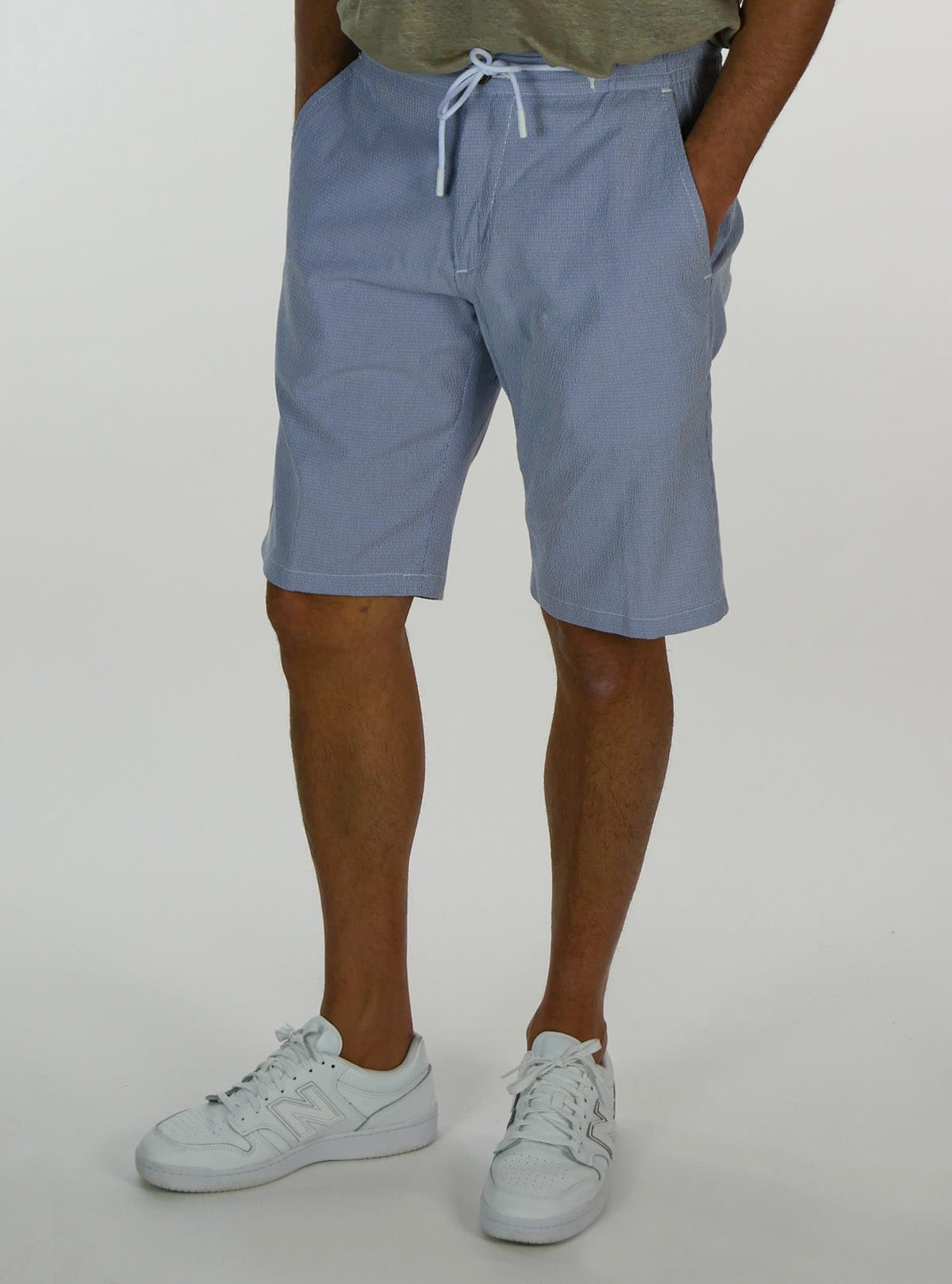 THIN STRIPED BERMUDA SHORTS WITH DRAWSTRING