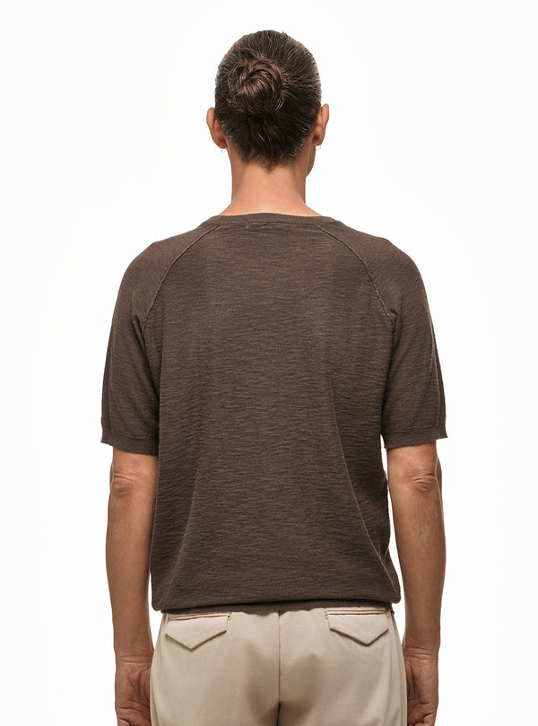 CREW NECK SHORT SLEEVE WITH STITCHING ON SLEEVE