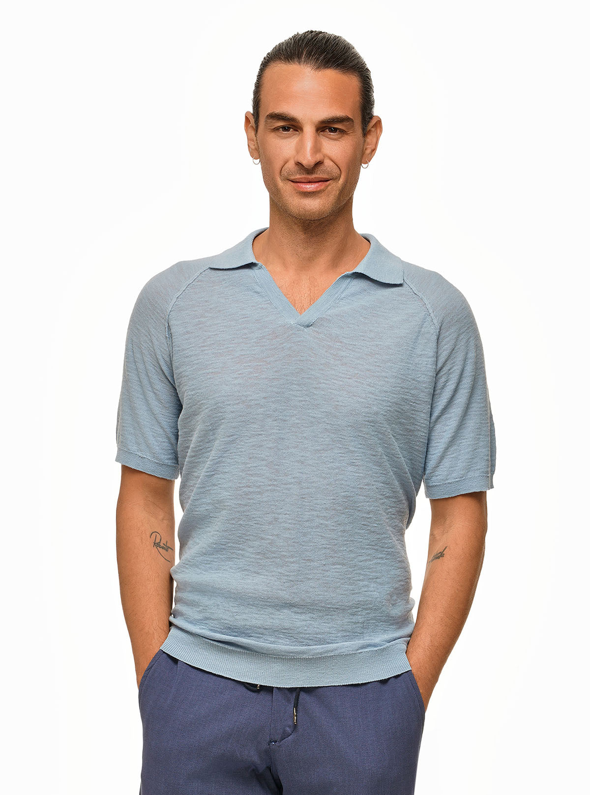 SHORT SLEEVE POLO WITH SKIPPER COLLAR AND STITCHING ON SLEEVE