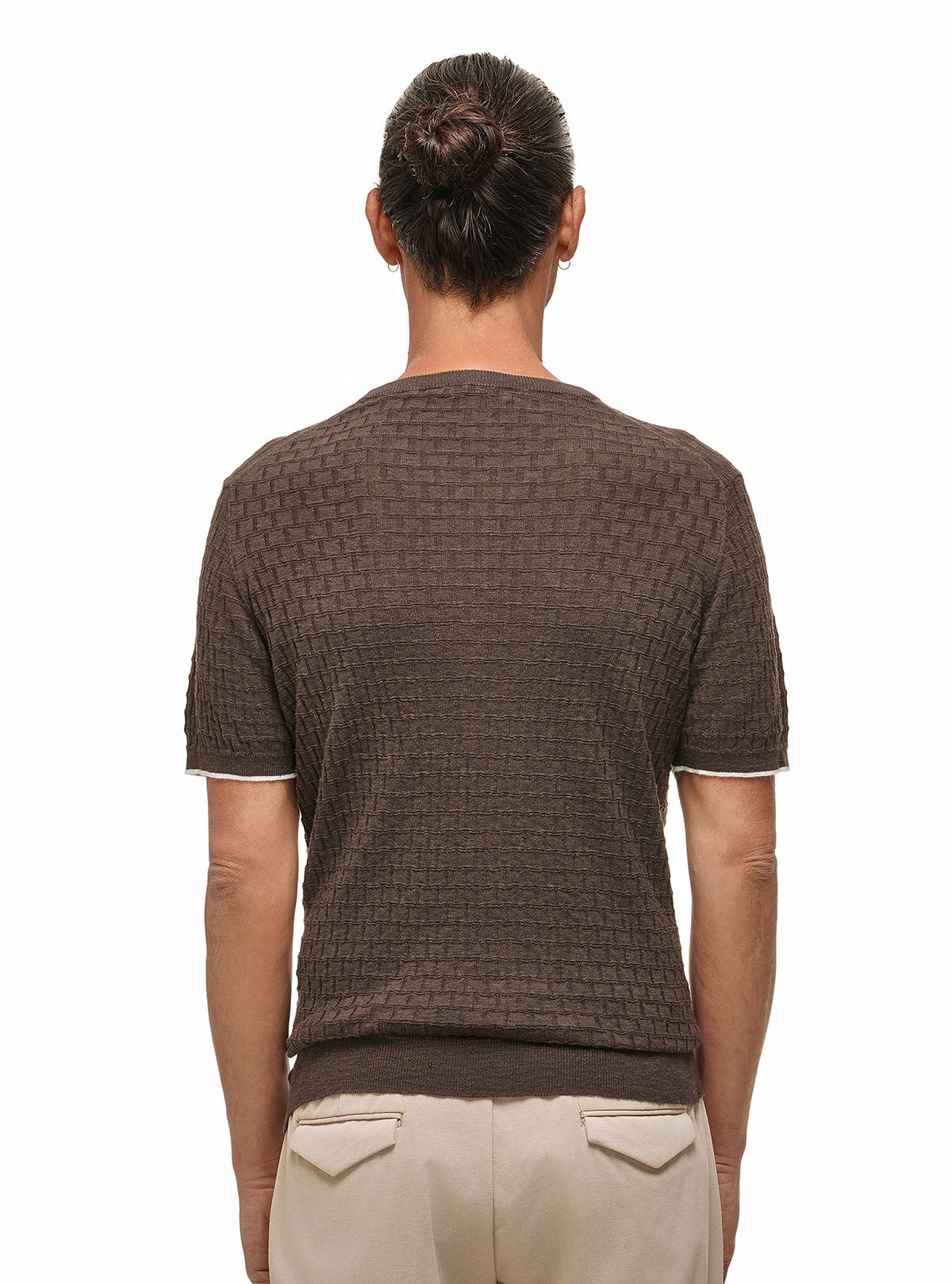 SHORT SLEEVE CREW NECK WITH BRICKWORK DESIGN