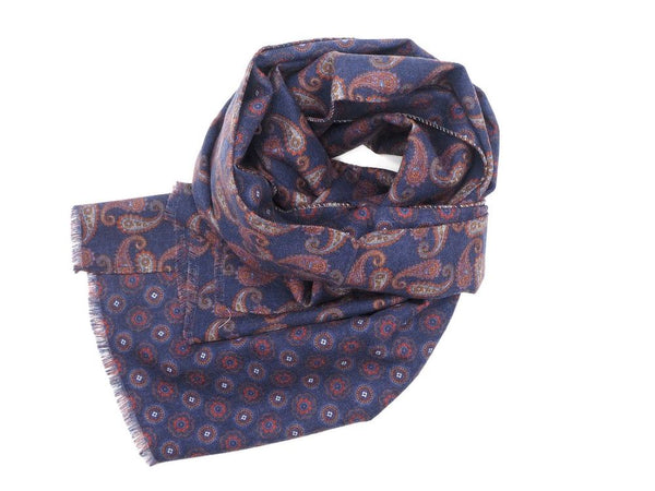 Purple scarf in pure wool