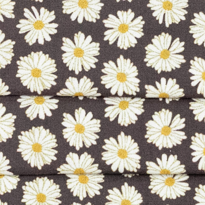 Masque marron avec des fleurs