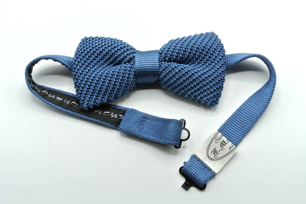 Pure silk blue bow tie