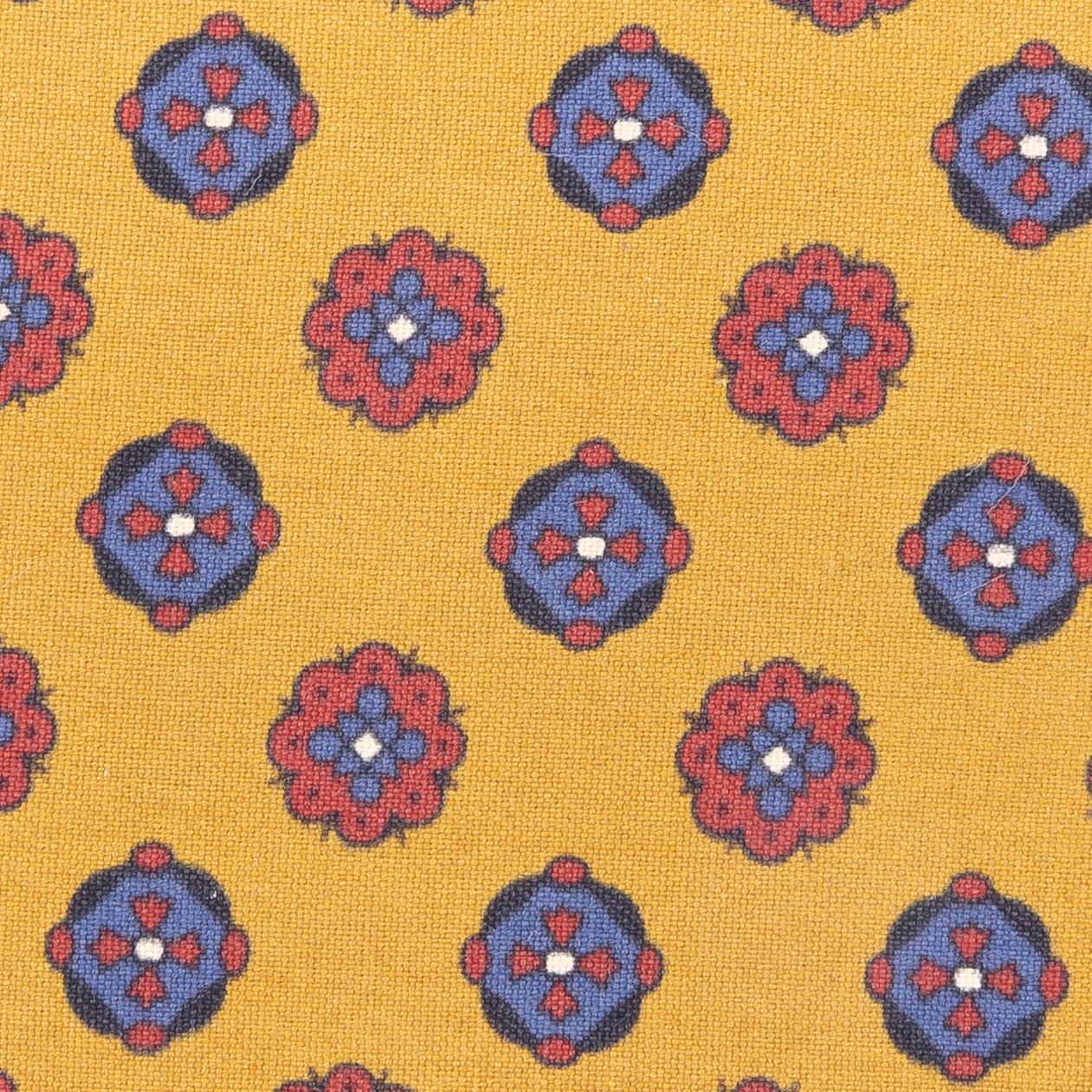 Mustard card holder in pure silk