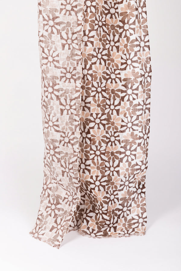 White brown scarf in pure linen