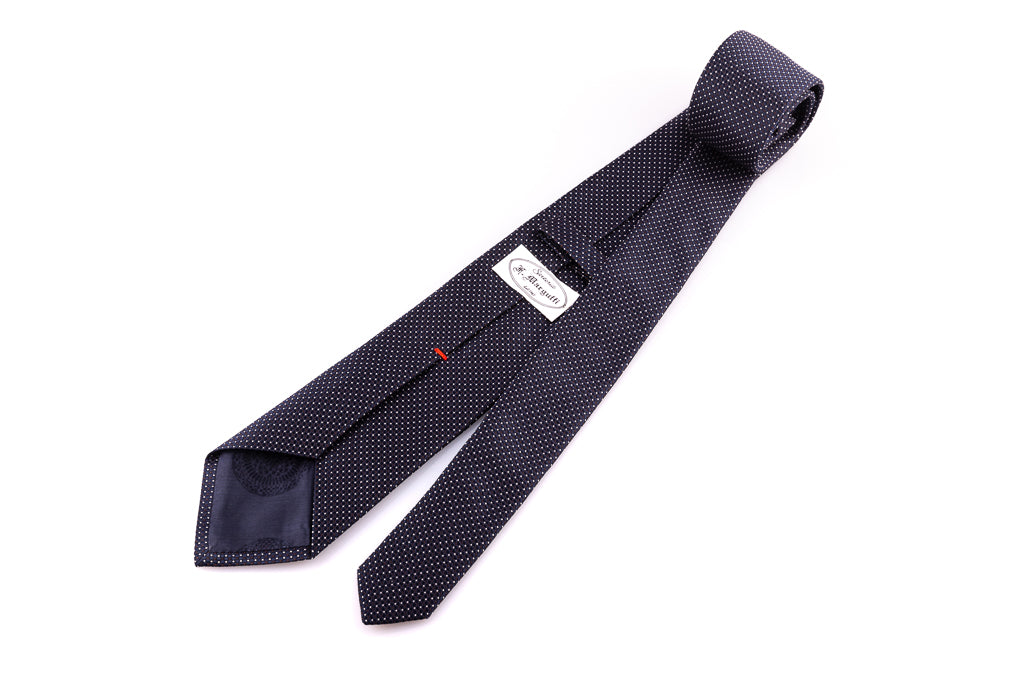 Pure silk tie in micro-pattern