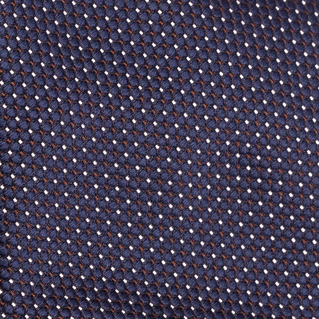 Pure silk tie in micro-pattern