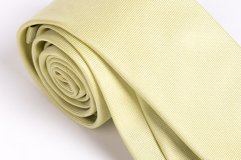 Lime tie in pure silk