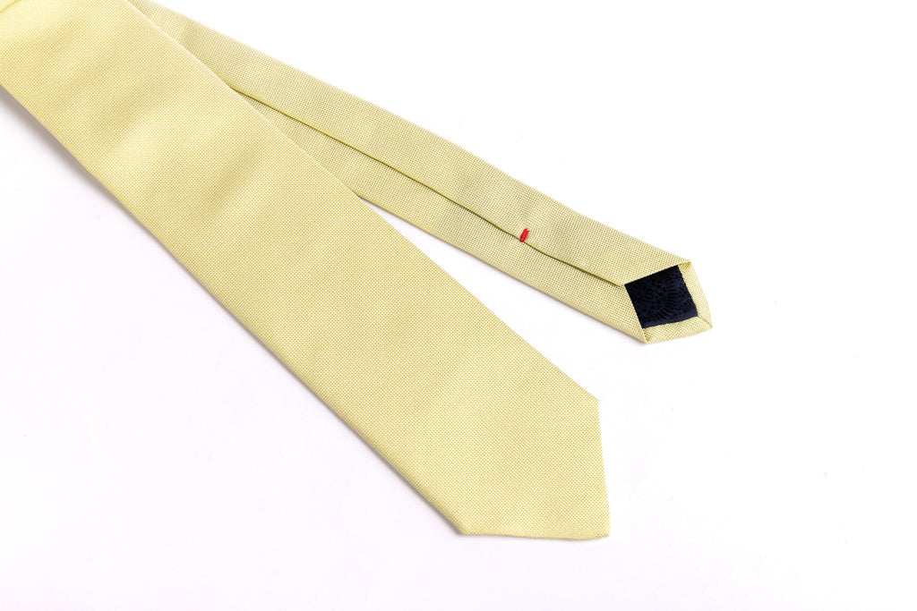 Lime tie in pure silk
