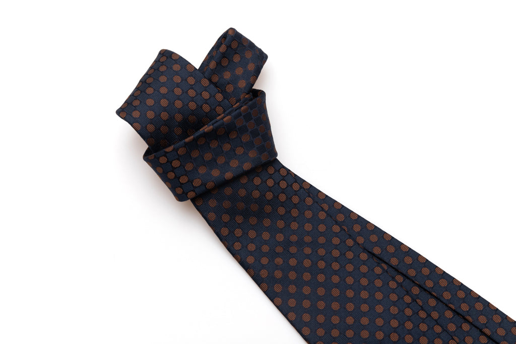 Cravate bleue à pois marron en pure soie