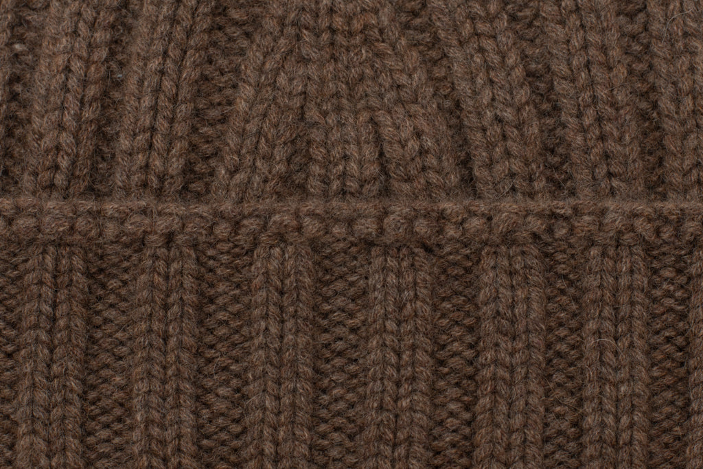 Cappello in cashmere marrone