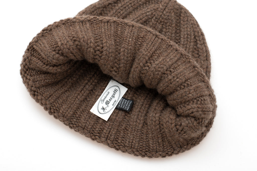 Cappello in cashmere marrone