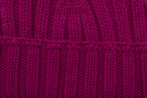 Chapeau en cachemire fuchsia
