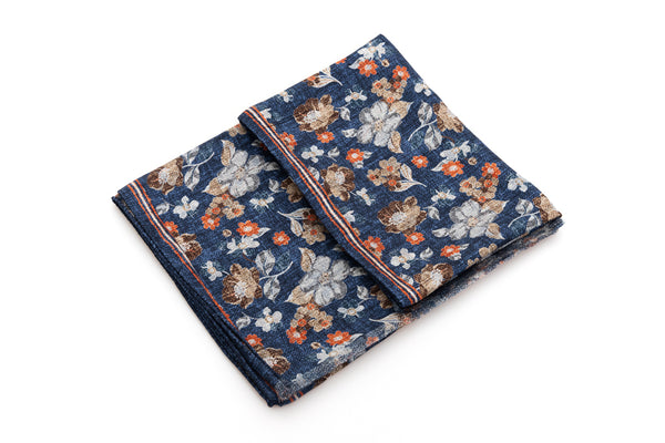 Reversible blue scarf with pure silk pattern