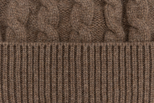 Brown knitted cashmere hat