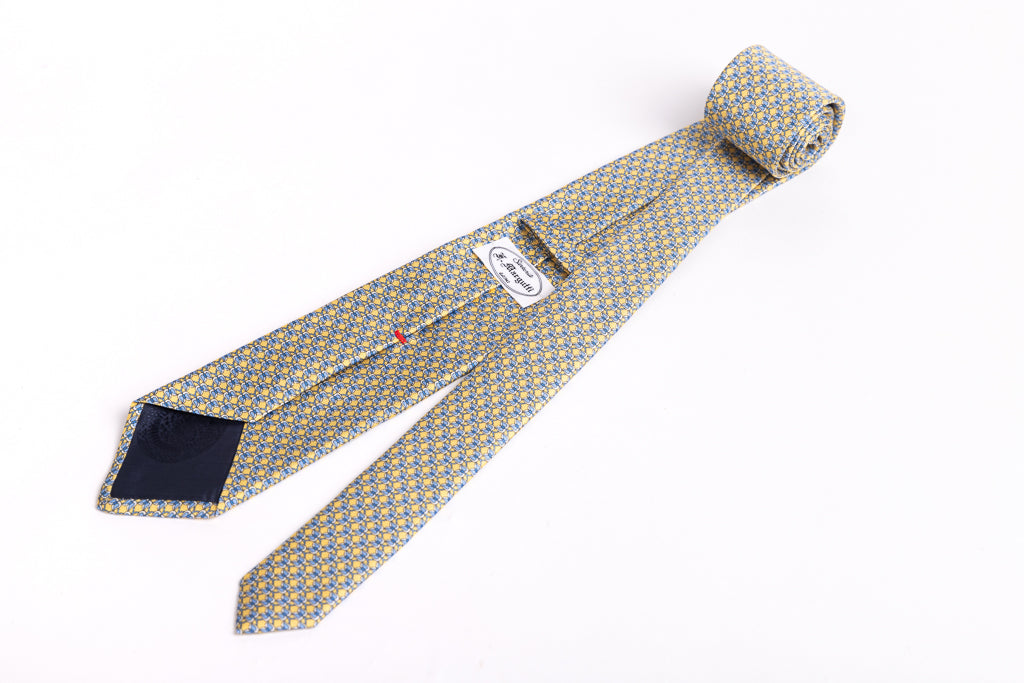 Yellow patterned tie in pure silk