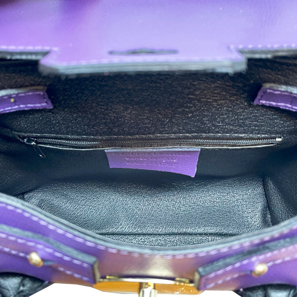 Small Women's Handbag with Clasp – K035