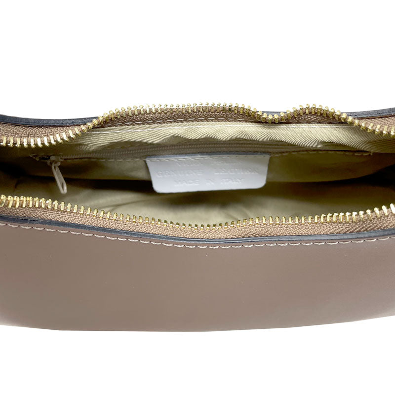 Medium Handbag for Women in Sauvage Leather - K070