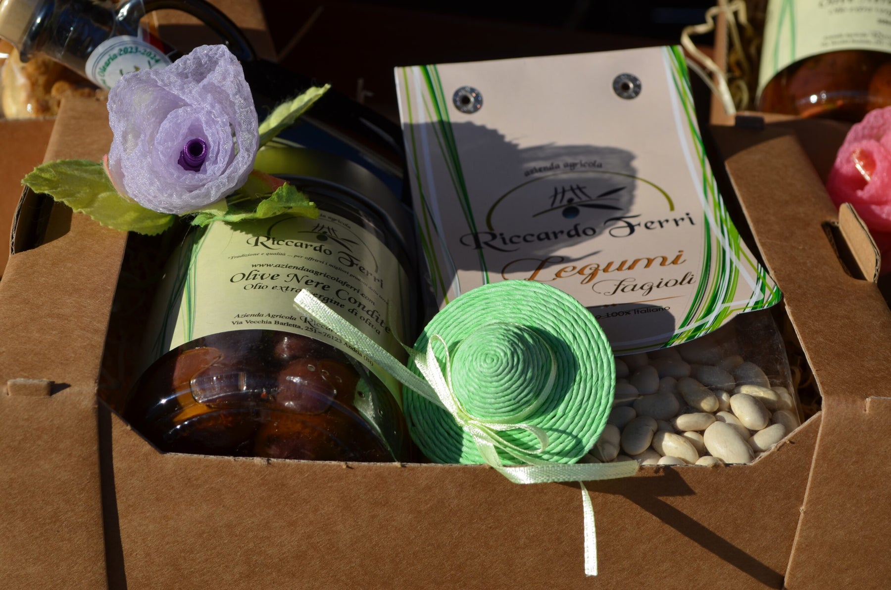 Customizable boxes