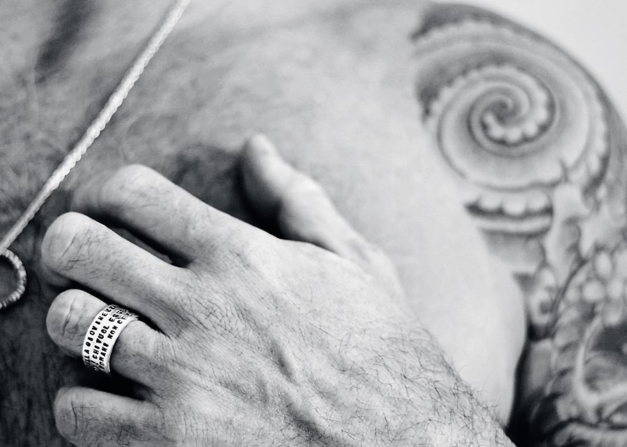 anello_argento_uomo con la personalizzazione