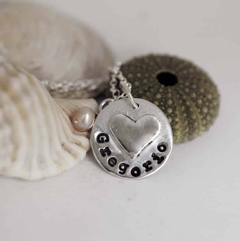 apertura-collana_con_nome_cuore