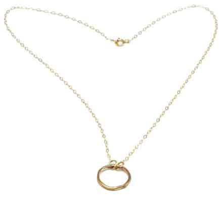 kollana in oro con cerchio