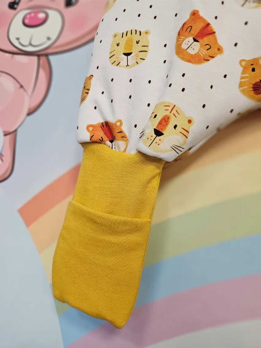 Thick Cotton Sleeping Bag with Legs and Filling - Lavići