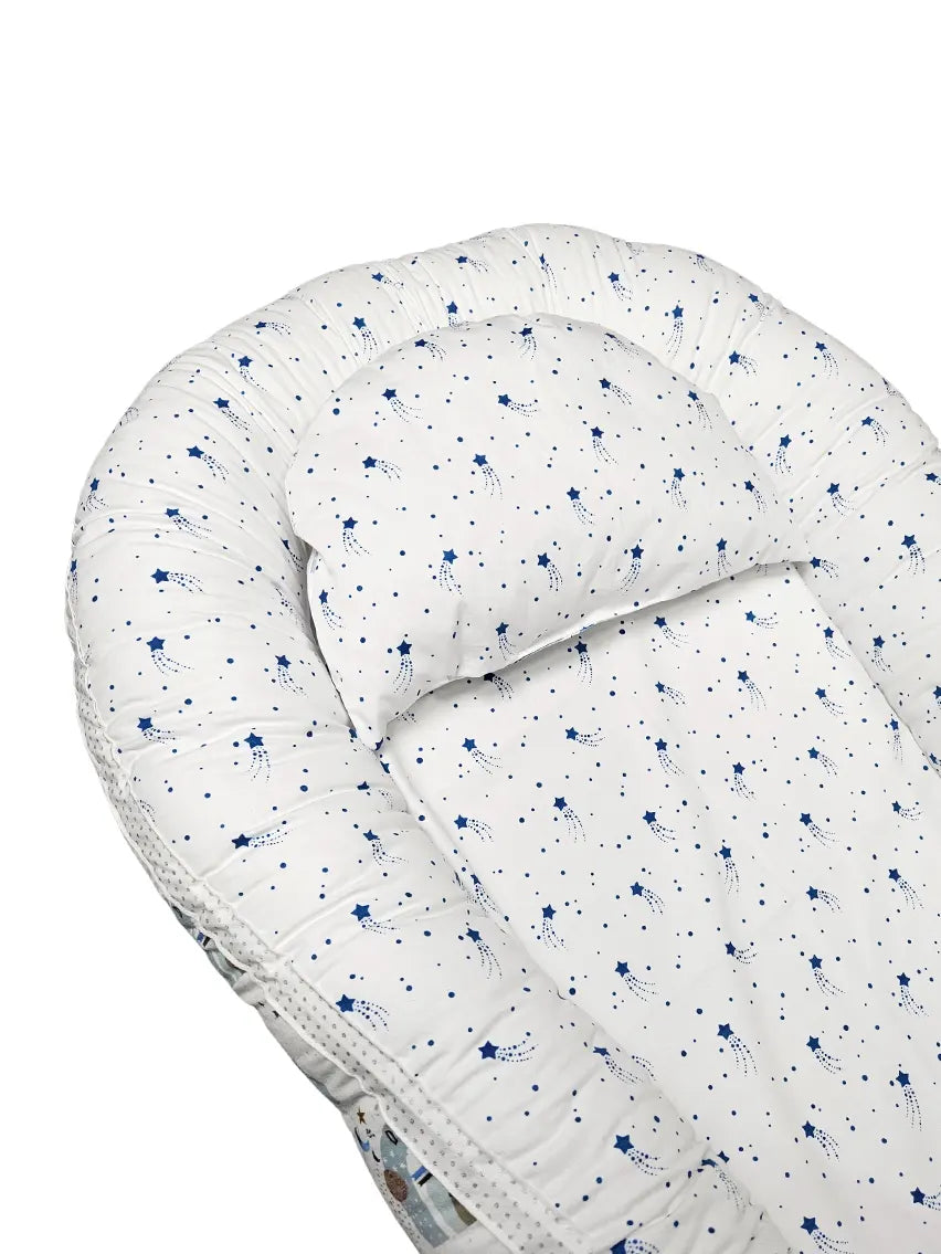 Baby Nest - Double-Sided - Dream Big Rainbow and Blue Stars