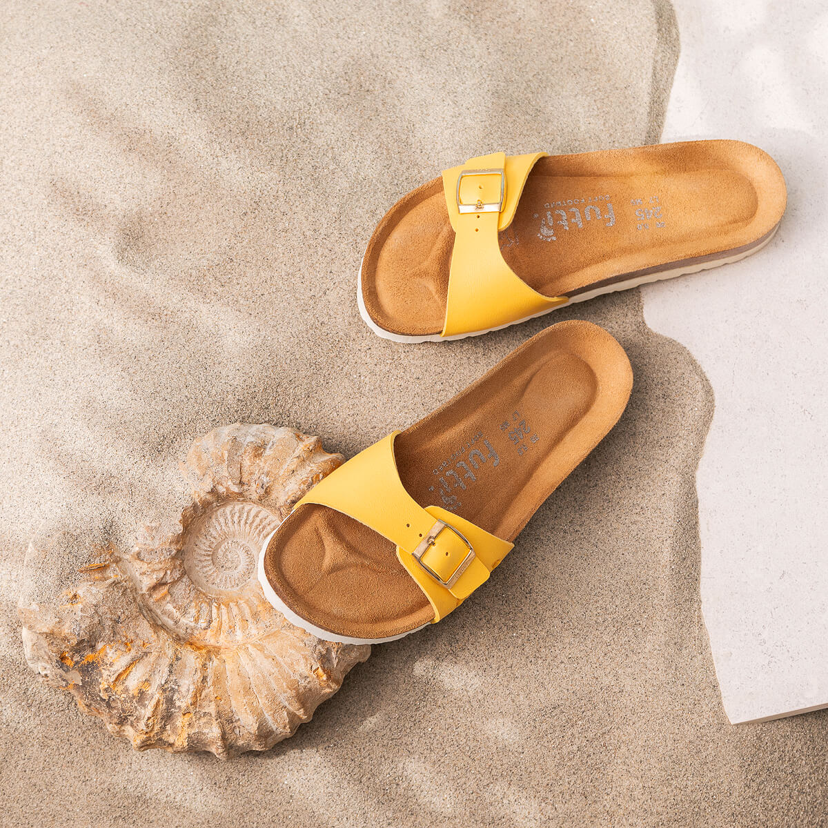 Mara Minty Yellow