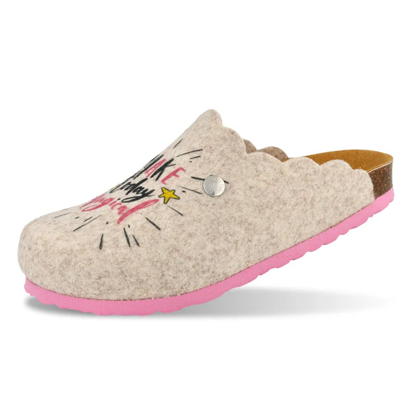 Greta Magical Rabbit